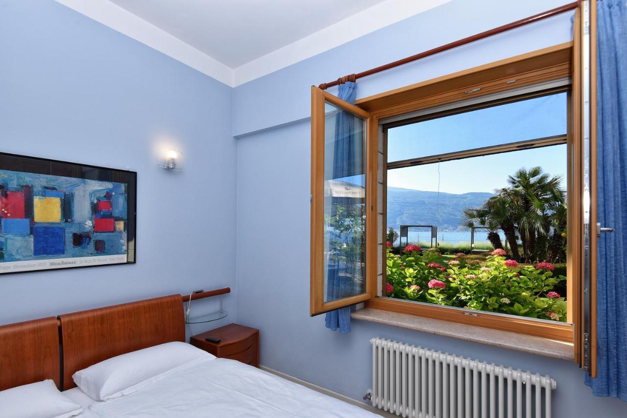 Bed and Breakfast Torre Degli Ulivi Tignale Exterior foto
