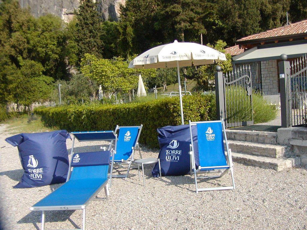 Bed and Breakfast Torre Degli Ulivi Tignale Exterior foto