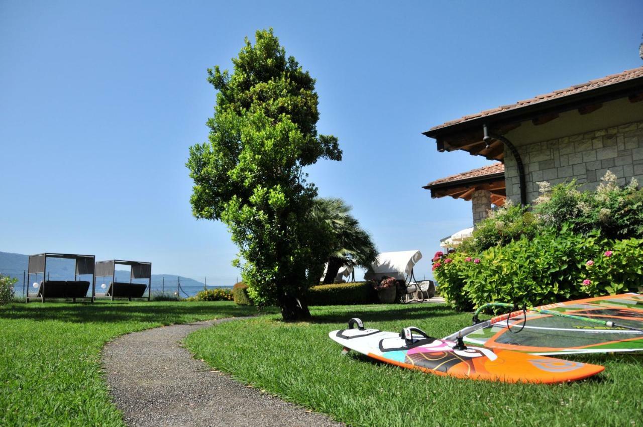 Bed and Breakfast Torre Degli Ulivi Tignale Exterior foto