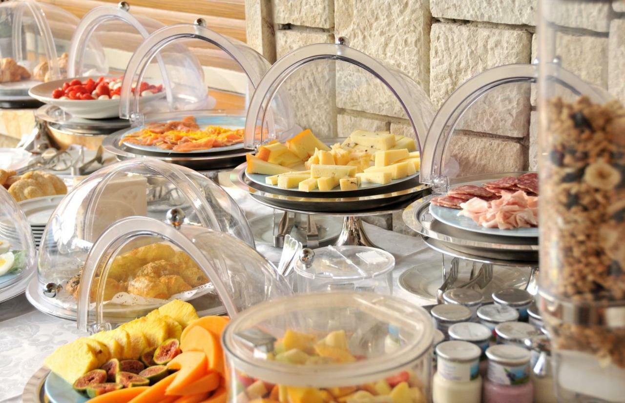 Bed and Breakfast Torre Degli Ulivi Tignale Exterior foto
