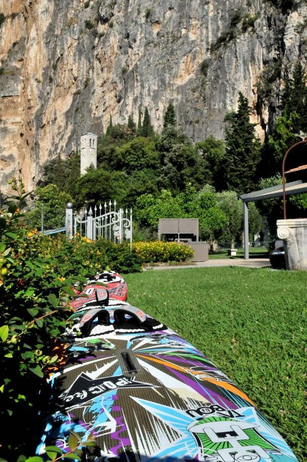 Bed and Breakfast Torre Degli Ulivi Tignale Exterior foto